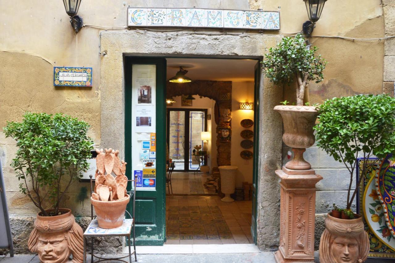 I Colori Della Sicilia Hotel Caltagirone Bagian luar foto