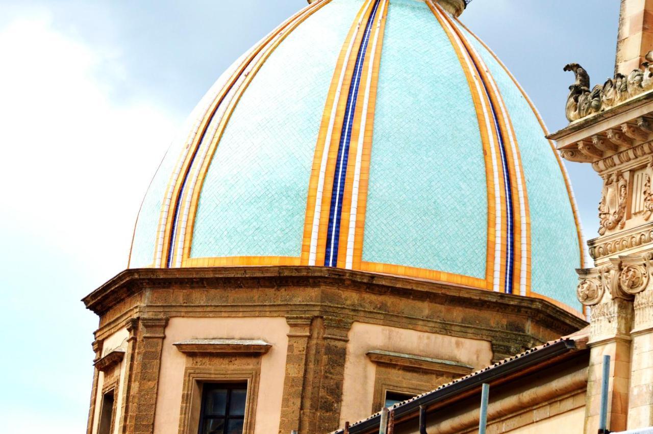I Colori Della Sicilia Hotel Caltagirone Bagian luar foto