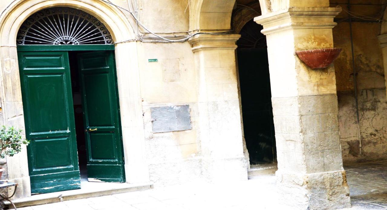 I Colori Della Sicilia Hotel Caltagirone Bagian luar foto